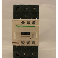 Schneider/施耐德低壓接觸器CJX2-9511 LC1-D80M5C施耐德交流接觸器