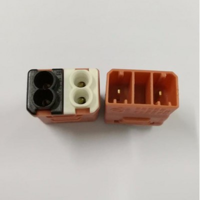 施霸電器供應連接器 CN-02連接器，U