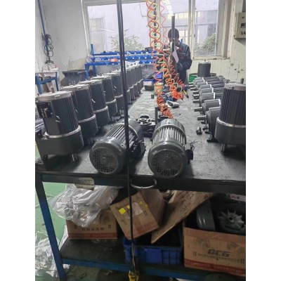 裝配生產(chǎn)線專用減速機(jī)，齒輪減速機(jī)